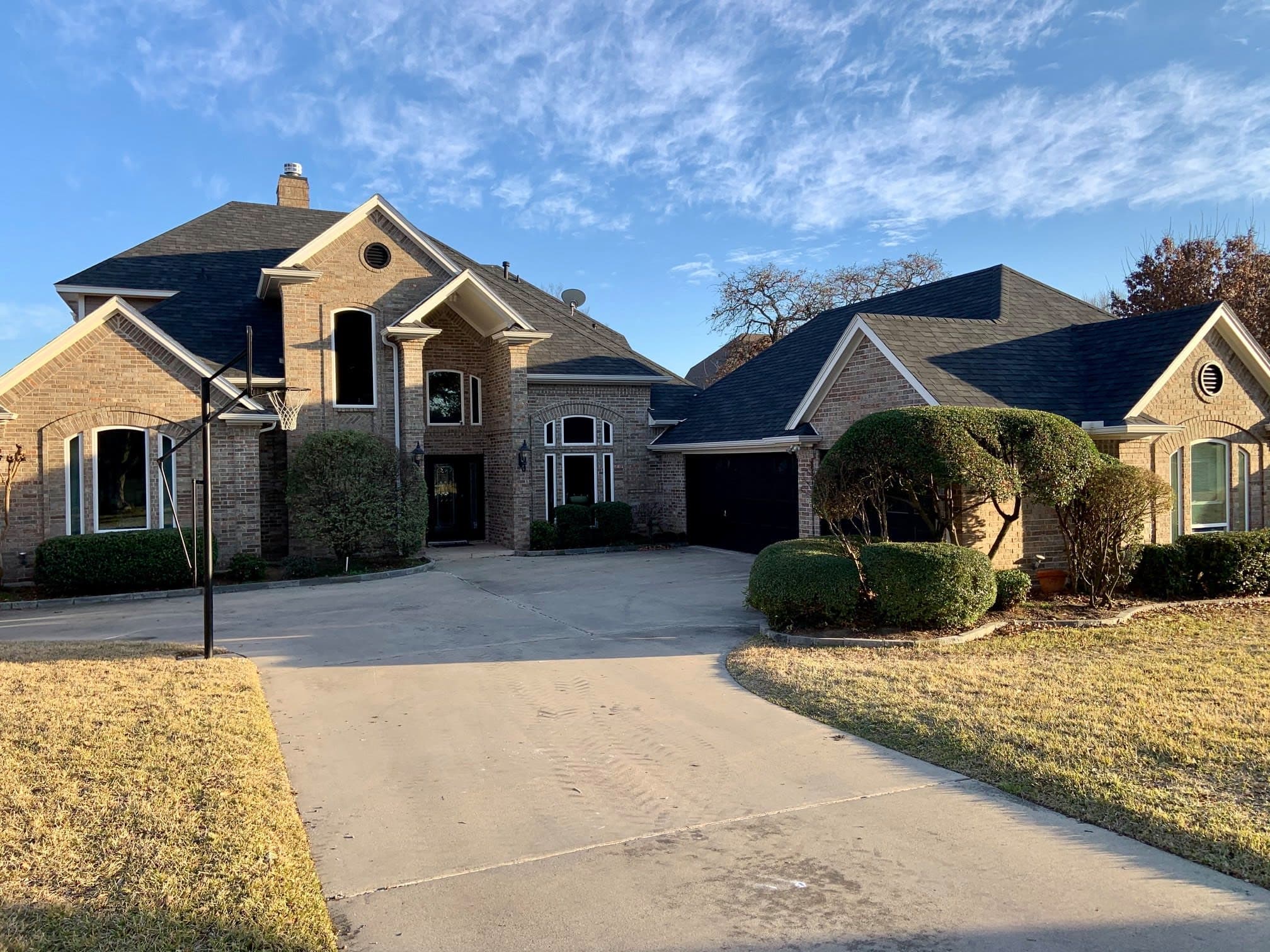 2020_Azle_Texas_Front_rrp6jv