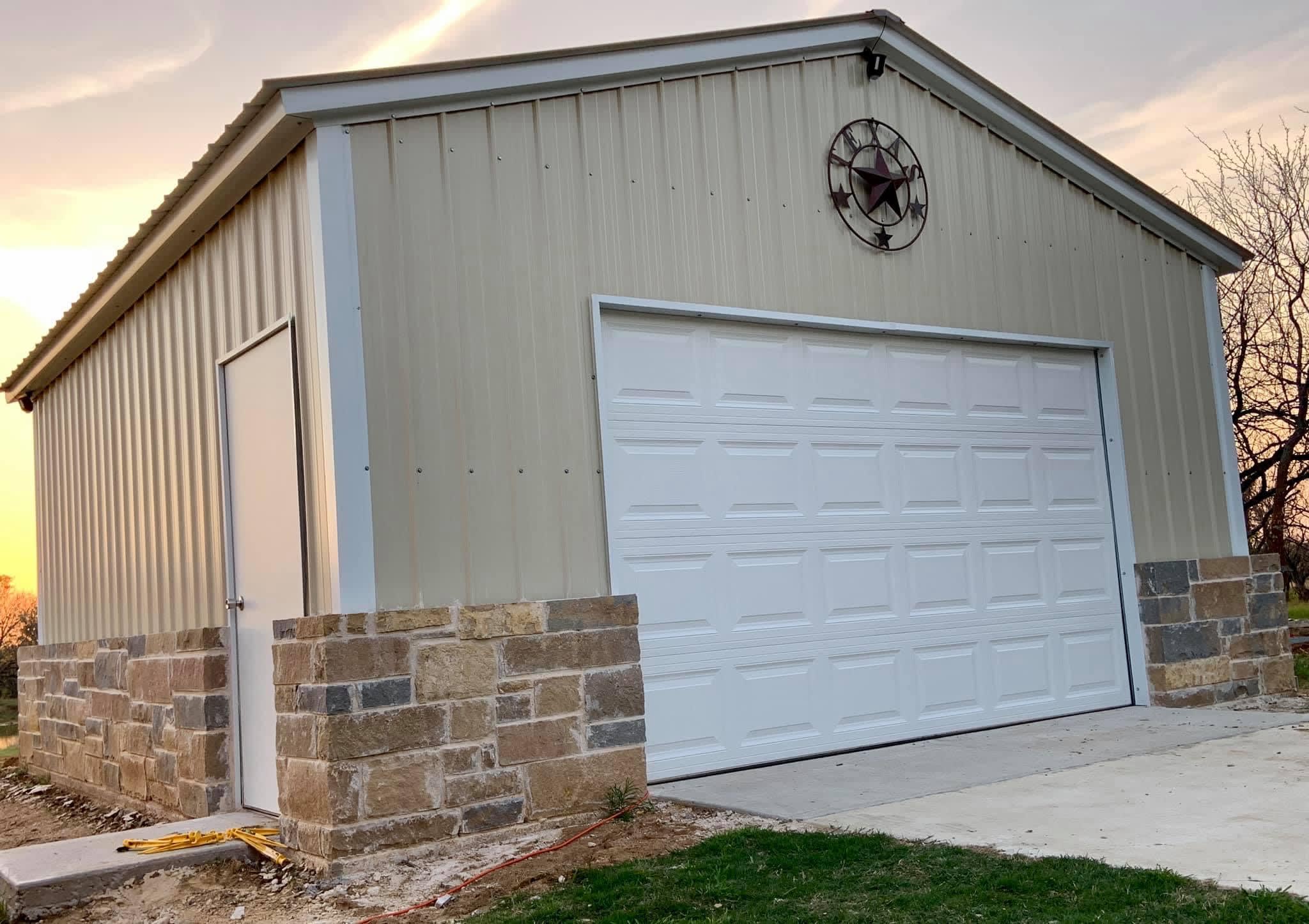 Metal_Buildings_bgf9ih